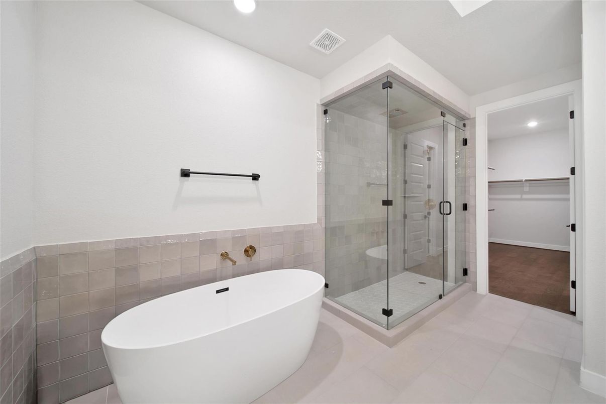 Bathroom, Free Standing Baths, Glass Shower, Interior, Recessed Lighting