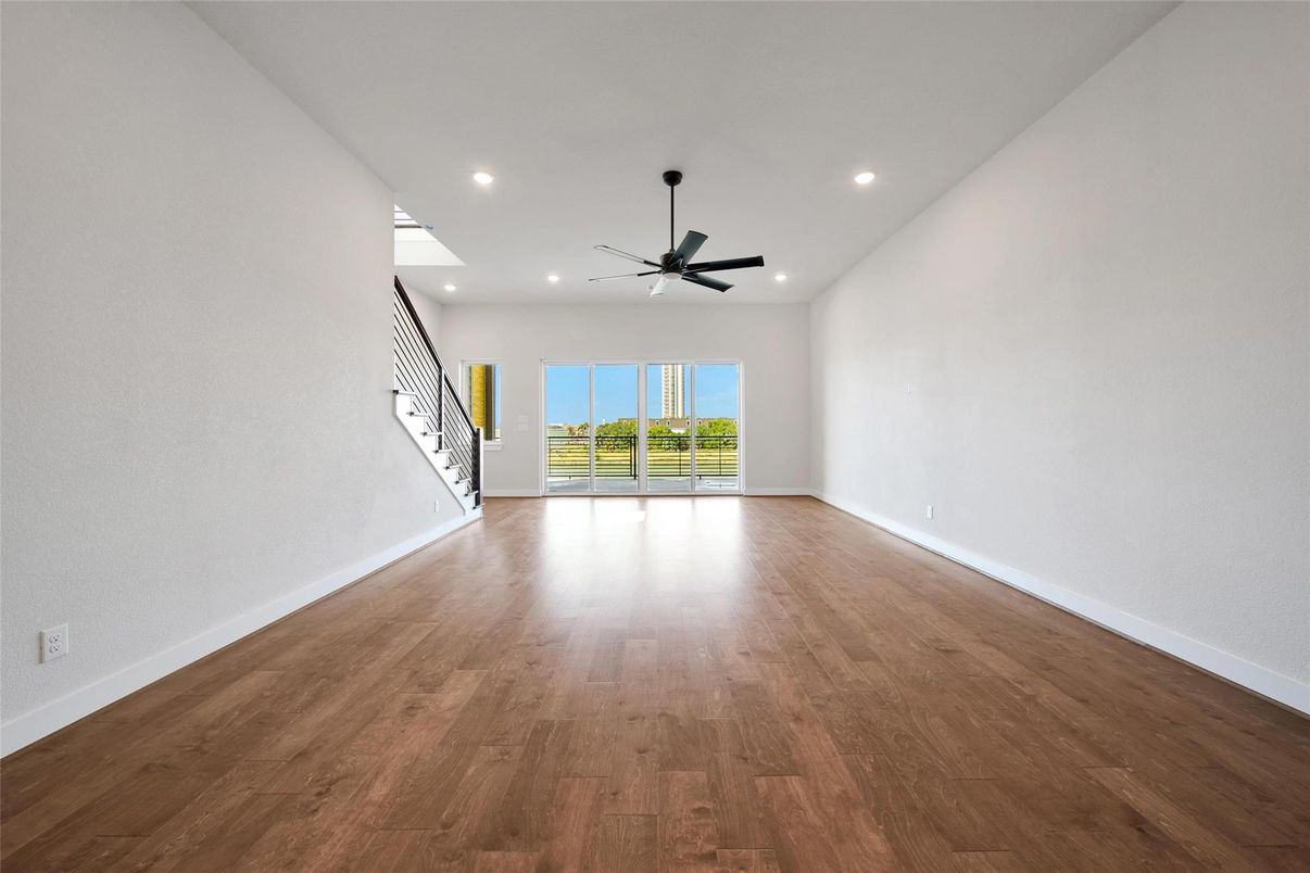Empty room, Interior, Recessed Lighting, Wood Texture Flooring