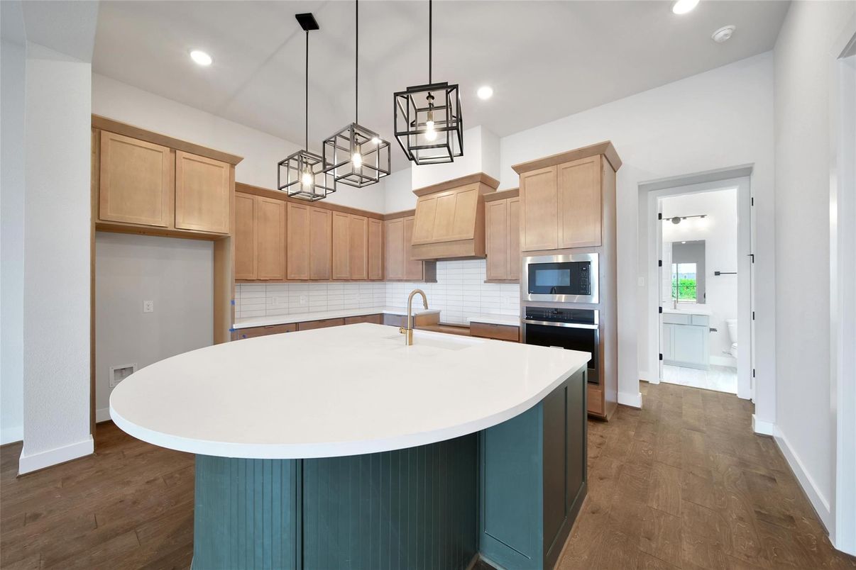 Interior, Kitchen, Pendant Lights, Recessed Lighting, Wood Texture Flooring