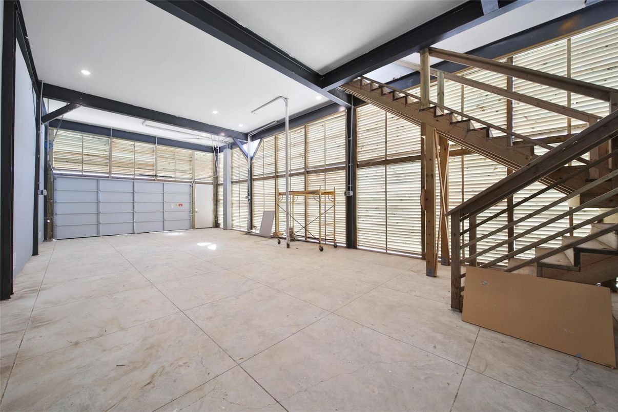Garage, Interior, Recessed Lighting