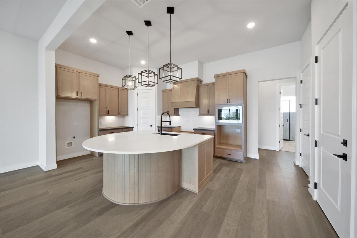 Interior, Kitchen, Pendant Lights, Recessed Lighting, Wood Texture Flooring