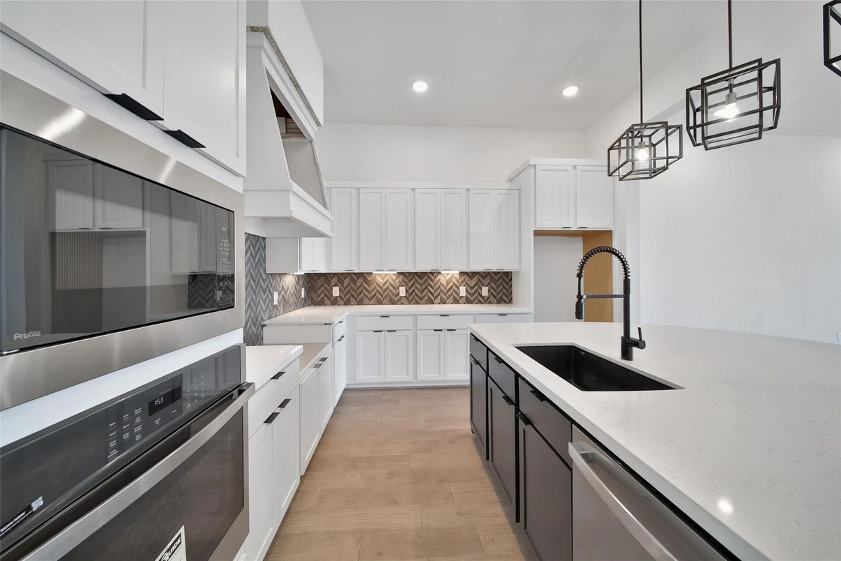 Interior, Kitchen, Pendant Lights, Recessed Lighting, Stainless Steel Appliances, Wood Texture Flooring