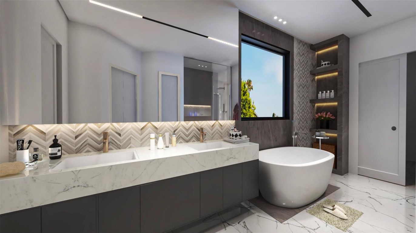 Bathroom, Free Standing Baths, Interior, Marble, Recessed Lighting