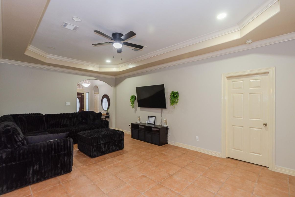 Interior, Living room, Recessed Lighting