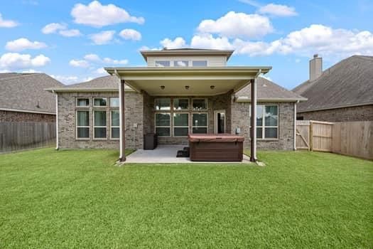 Backyard, Exterior, Hot Tub