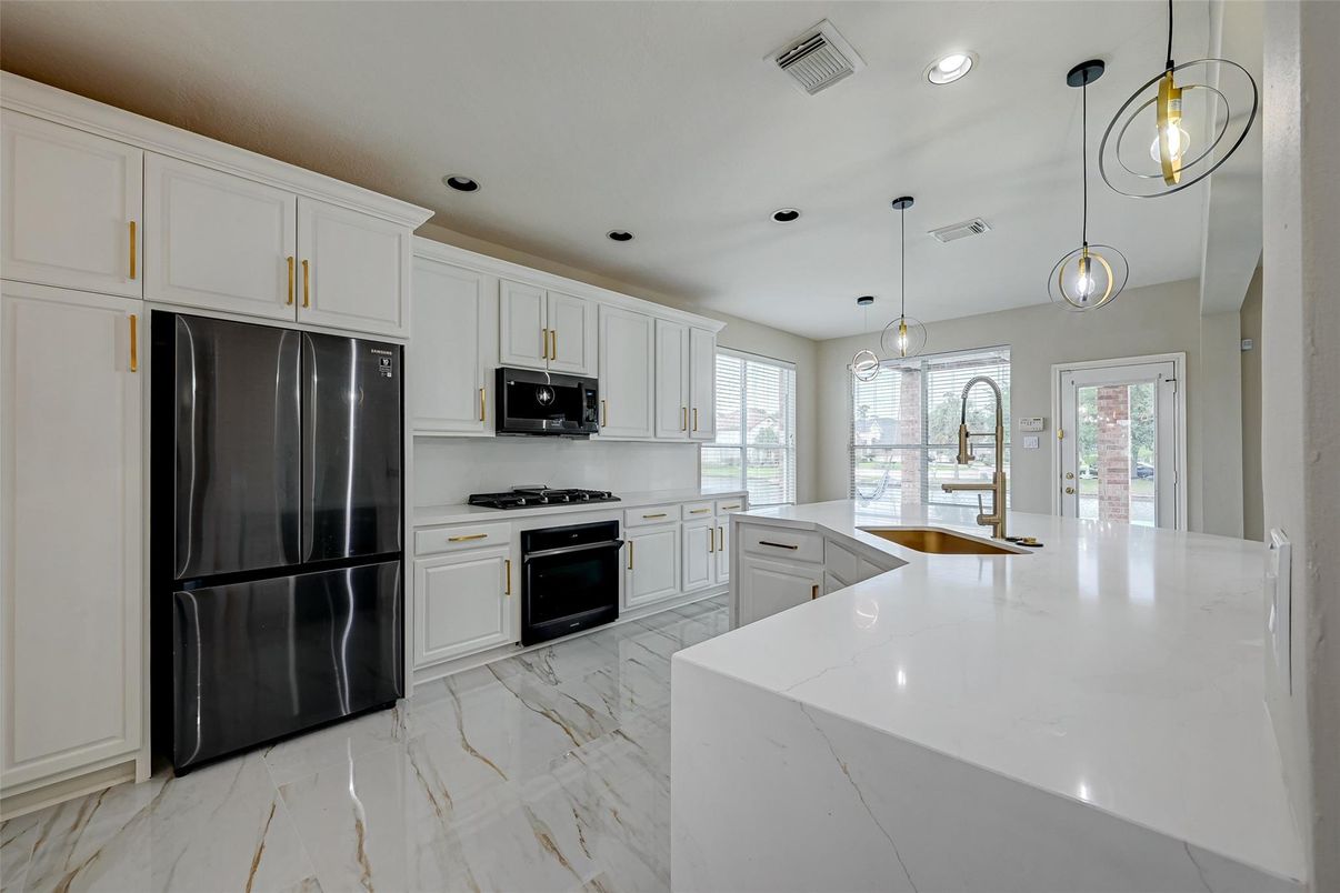 Interior, Kitchen, Marble, Pendant Lights, Recessed Lighting