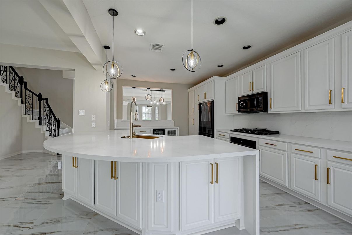 Interior, Kitchen, Marble, Pendant Lights, Recessed Lighting