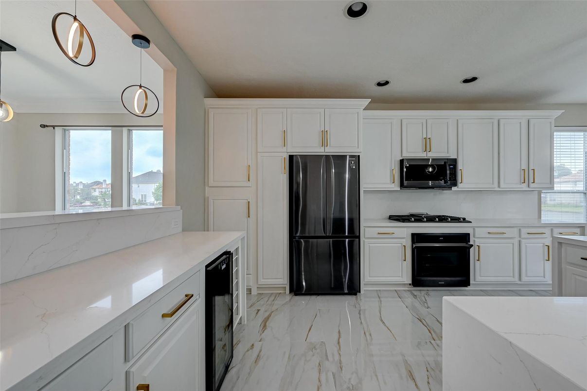 Interior, Kitchen, Marble, Recessed Lighting