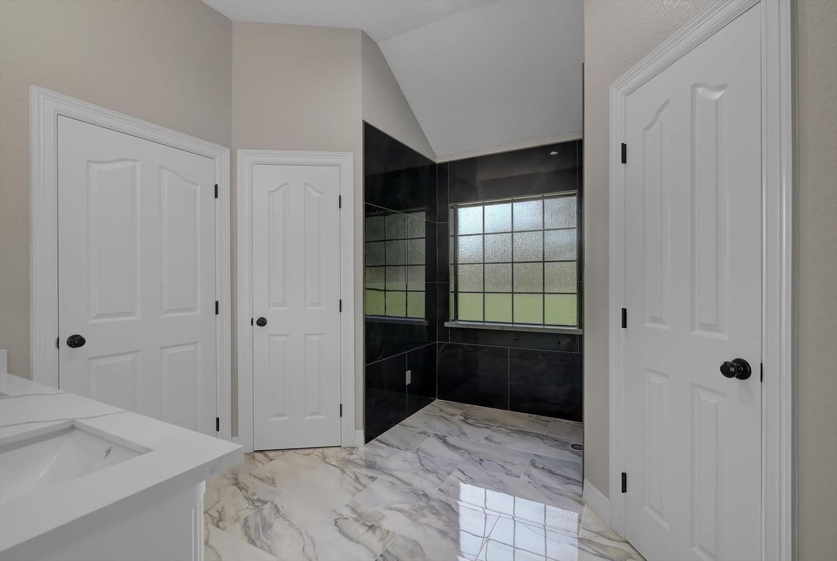 Bathroom, Dual Sink Vanities, Interior, Marble