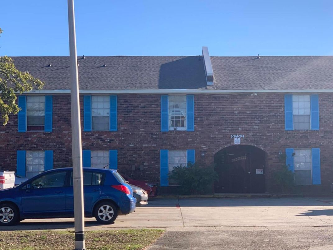 Exterior, Facade, Brick Facade, Rowhouse