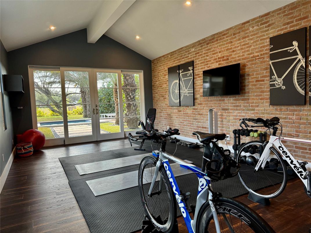 Fitness Equipment, Interior, Recessed Lighting, Stone Walls, Wood Texture Flooring