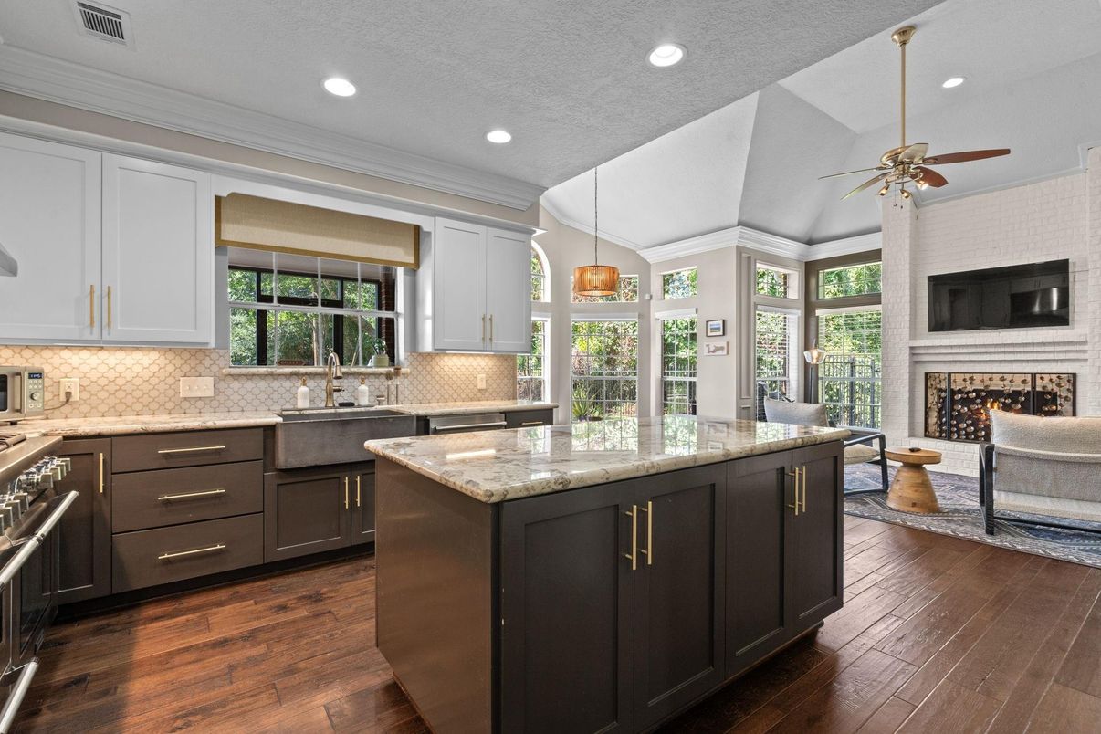 Fireplace, Interior, Kitchen, Pendant Lights, Recessed Lighting, Stainless Steel Appliances, Wood Texture Flooring