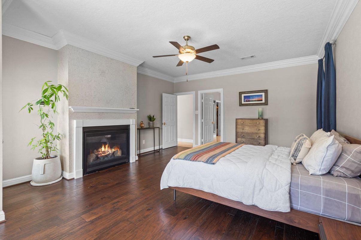 Bedroom, Fireplace, Interior, Wood Texture Flooring