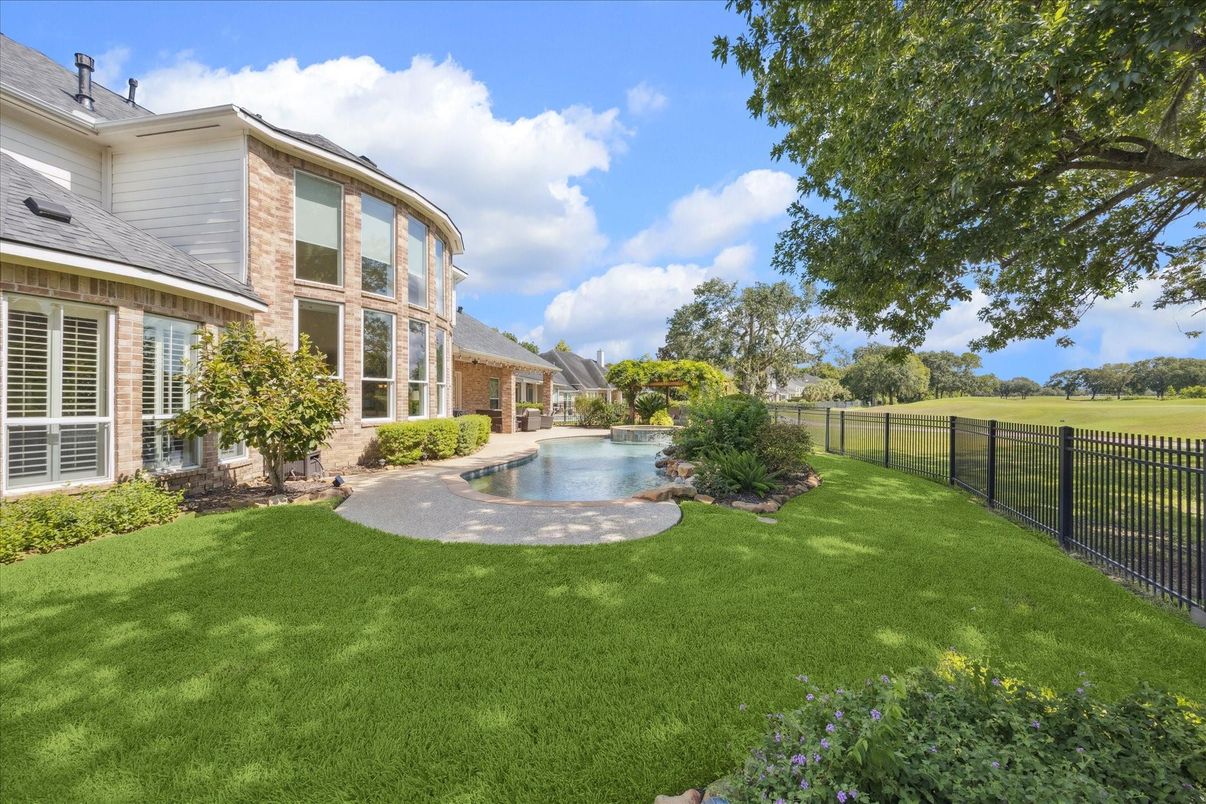 Backyard, Exterior, Pool