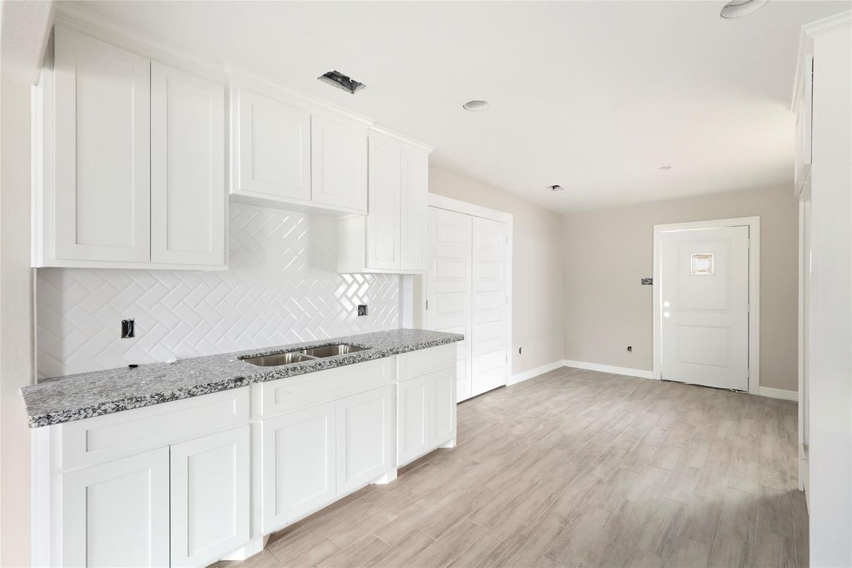 Interior, Kitchen, Recessed Lighting, Wood Texture Flooring
