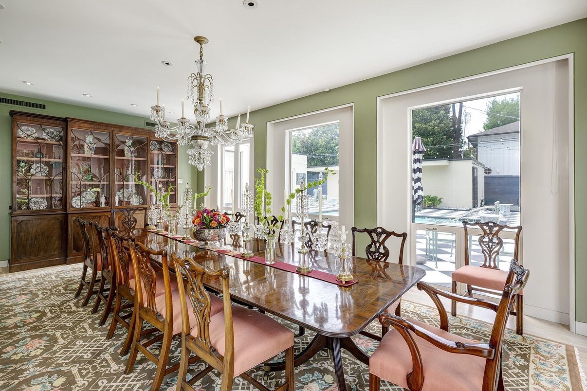Chandelier, Dining room, Interior, Recessed Lighting