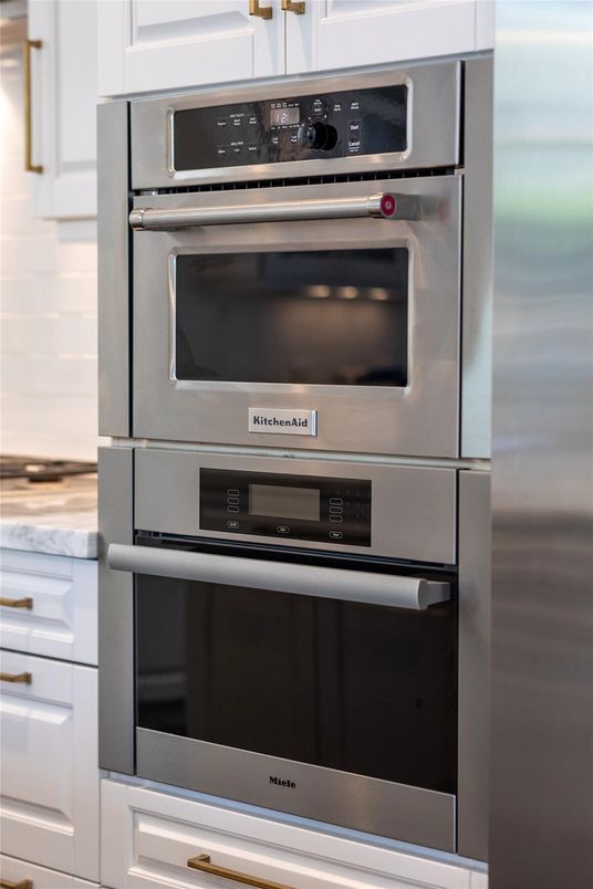 Interior, Kitchen, Stainless Steel Appliances