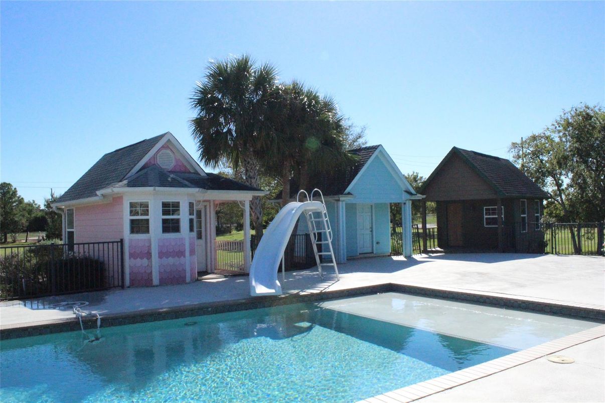 Backyard, Exterior, Playground, Pool