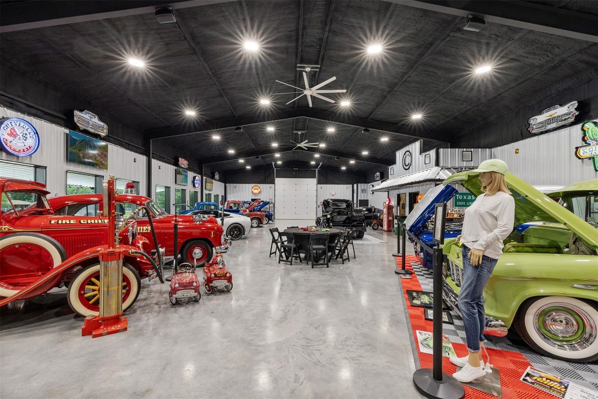 Interior, Recessed Lighting