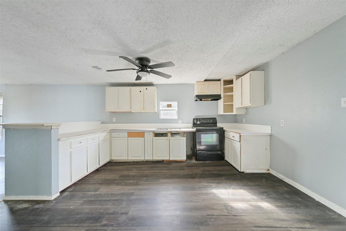 Interior, Kitchen, Wood Texture Flooring
