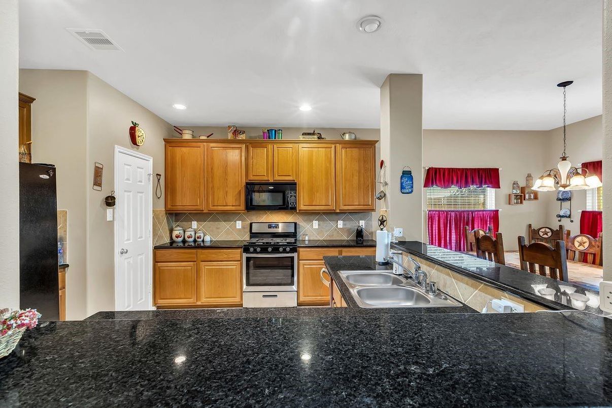 Chandelier, Interior, Kitchen, Pendant Lights, Recessed Lighting