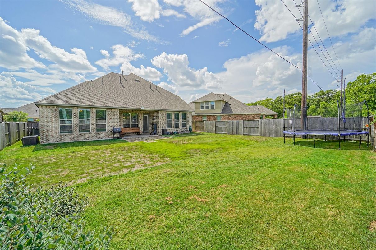 Backyard, Exterior, Playground
