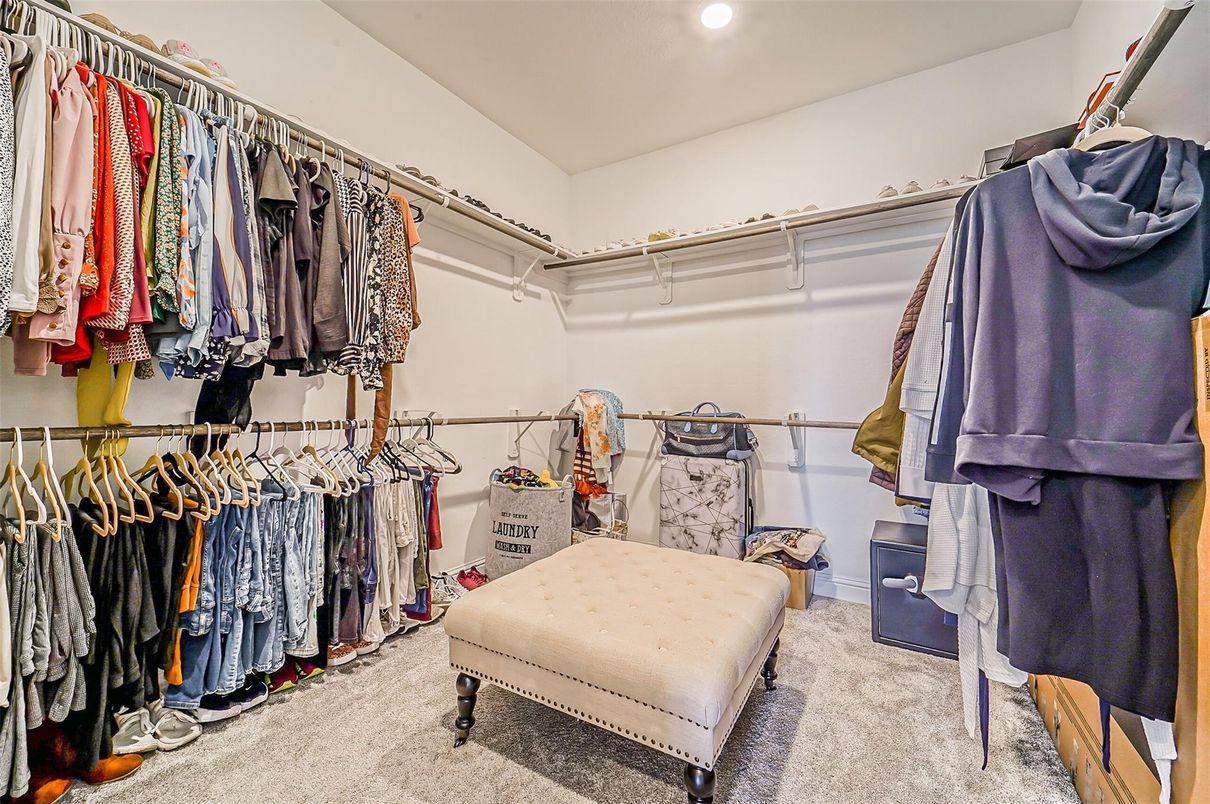 Interior, Recessed Lighting, Walk-in Closets