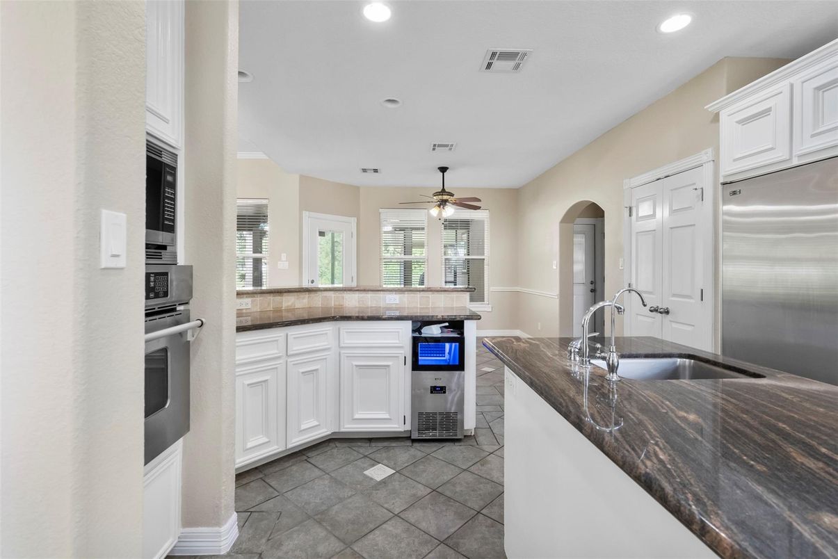 Interior, Kitchen, Recessed Lighting