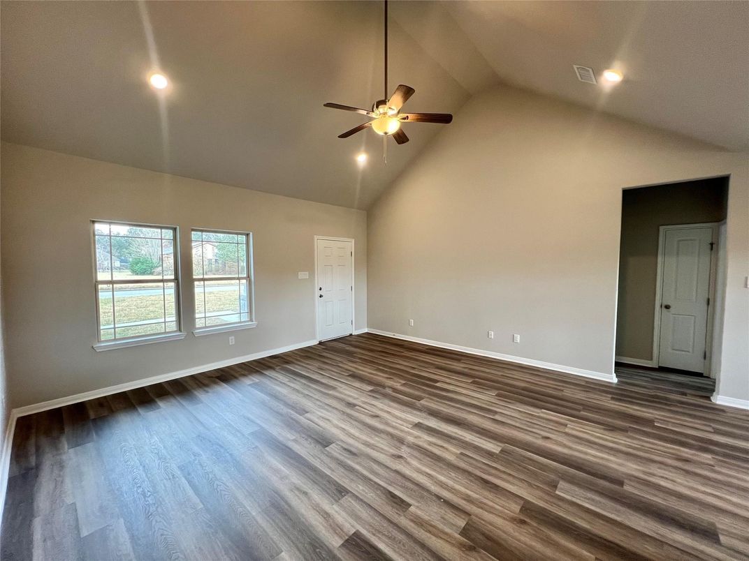 Empty room, Interior, Recessed Lighting, Wood Texture Flooring