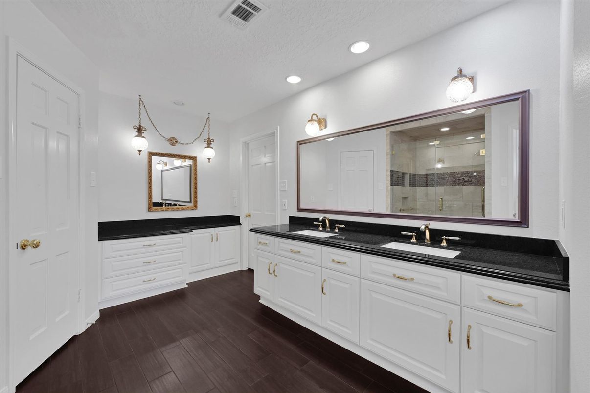 Bathroom, Dual Sink Vanities, Interior, Recessed Lighting, Wood Texture Flooring