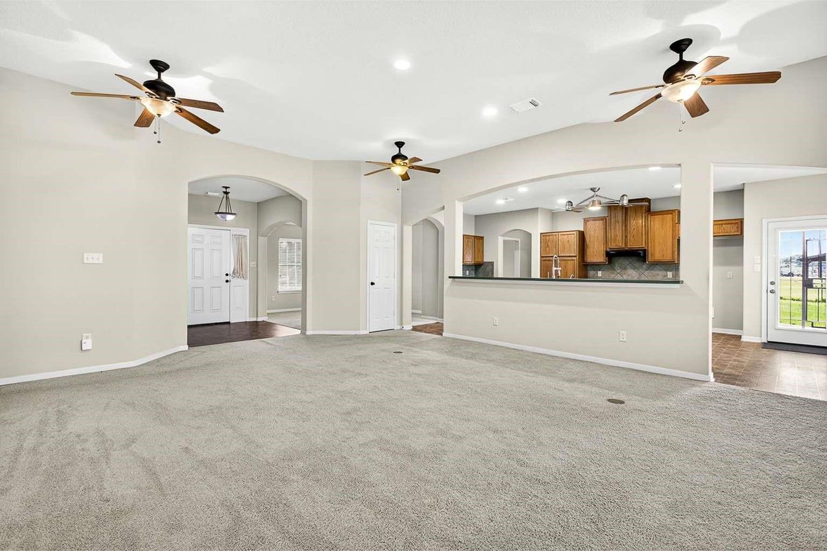Empty room, Interior, Kitchen, Recessed Lighting