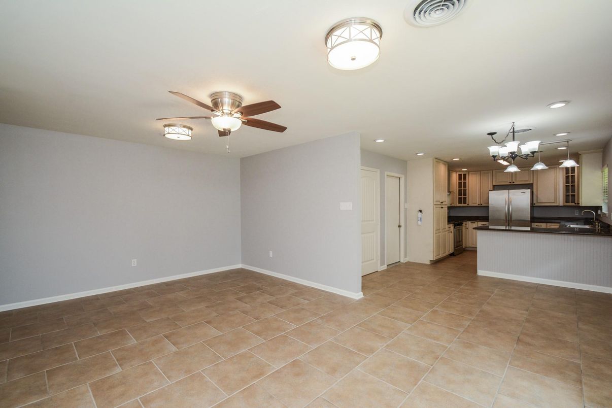 Chandelier, Empty room, Interior, Kitchen, Recessed Lighting