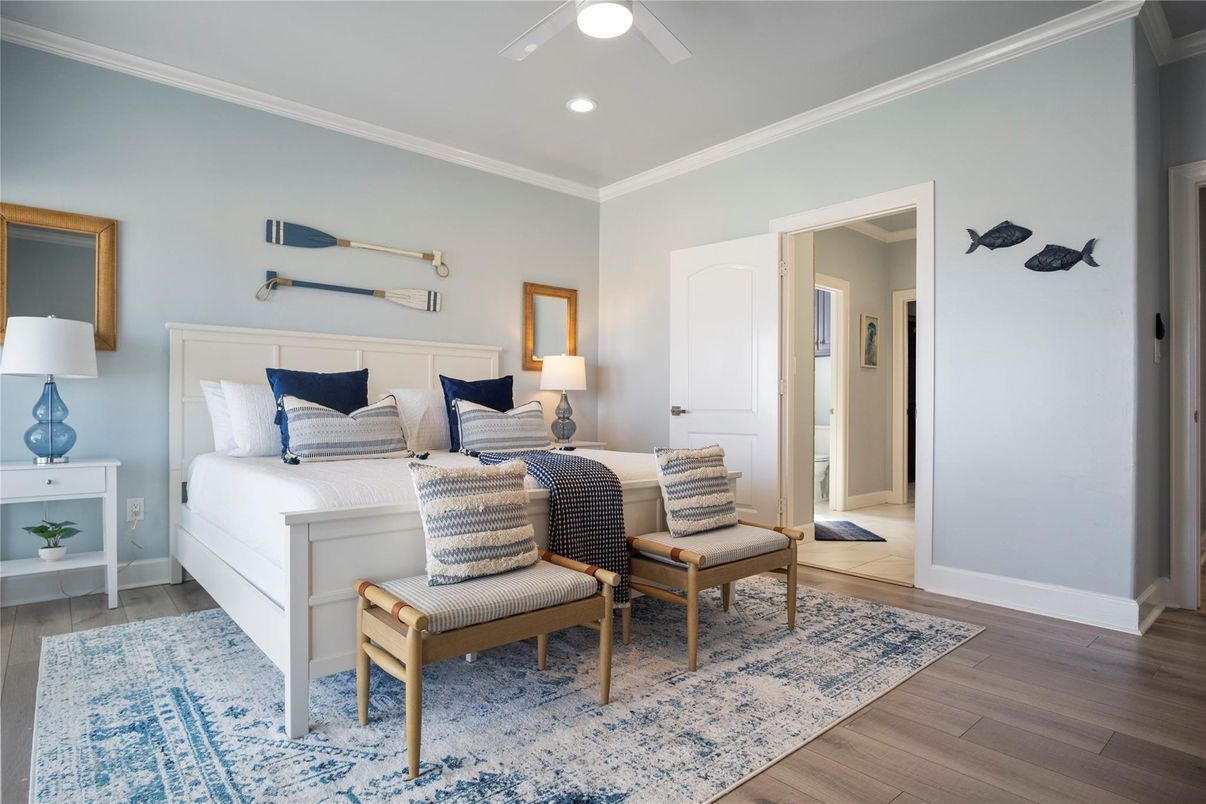 Bedroom, Interior, Recessed Lighting, Wood Texture Flooring