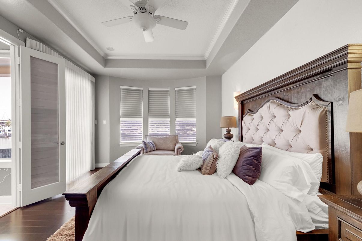 Bedroom, Interior, Wood Texture Flooring