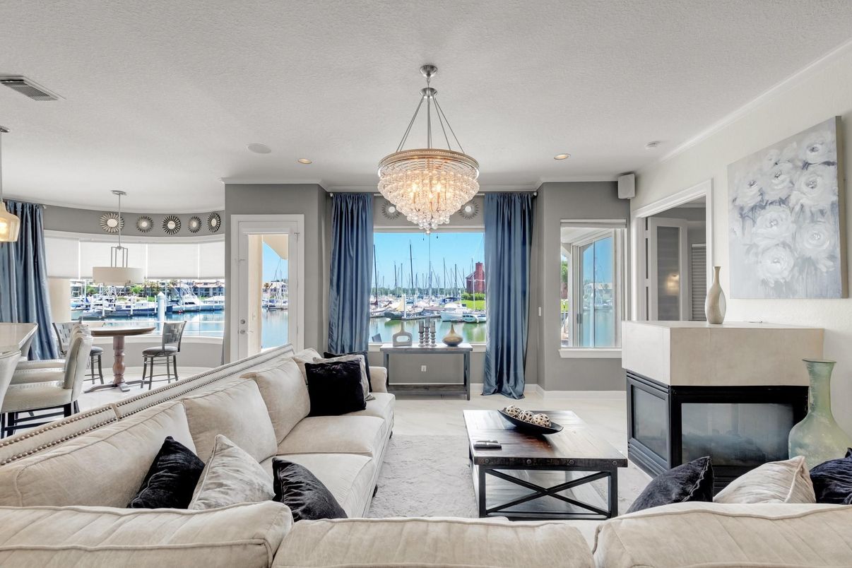 Chandelier, Fireplace, Interior, Living room, Recessed Lighting