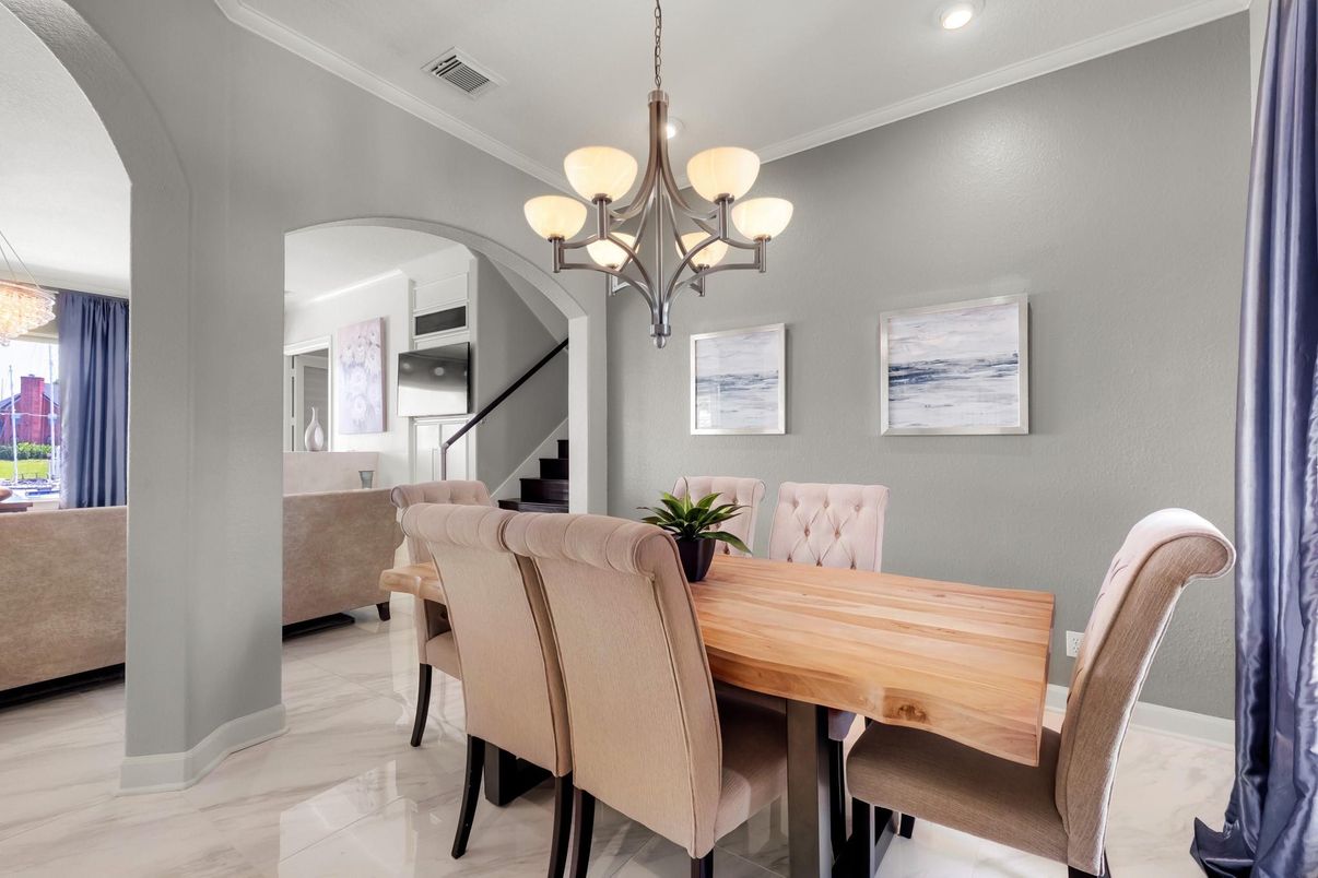 Chandelier, Dining room, Interior, Marble, Recessed Lighting