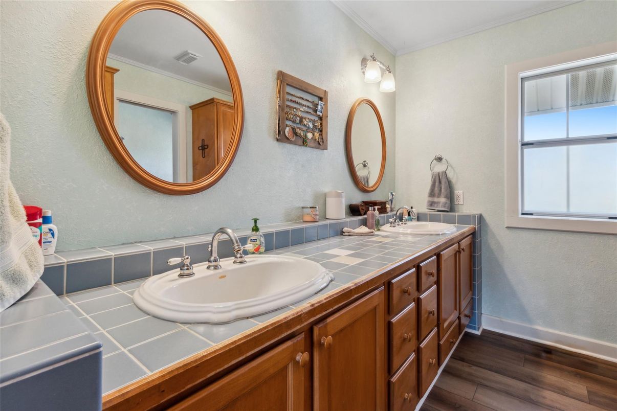 Bathroom, Dual Sink Vanities, Interior, Tile Countertops, Wood Texture Flooring