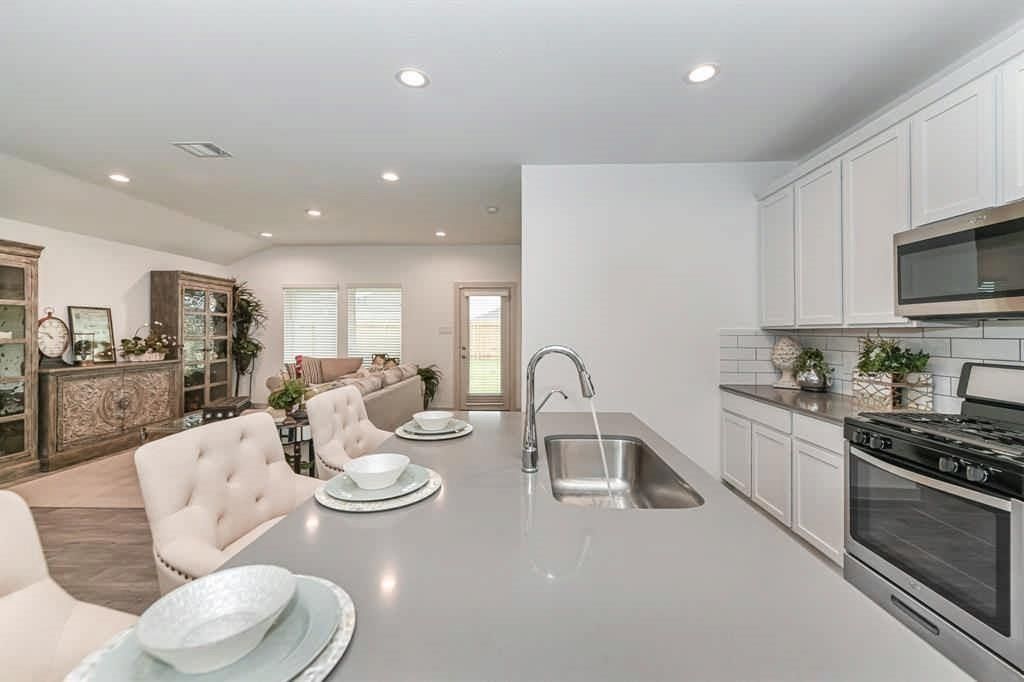 Interior, Kitchen, Living room, Recessed Lighting