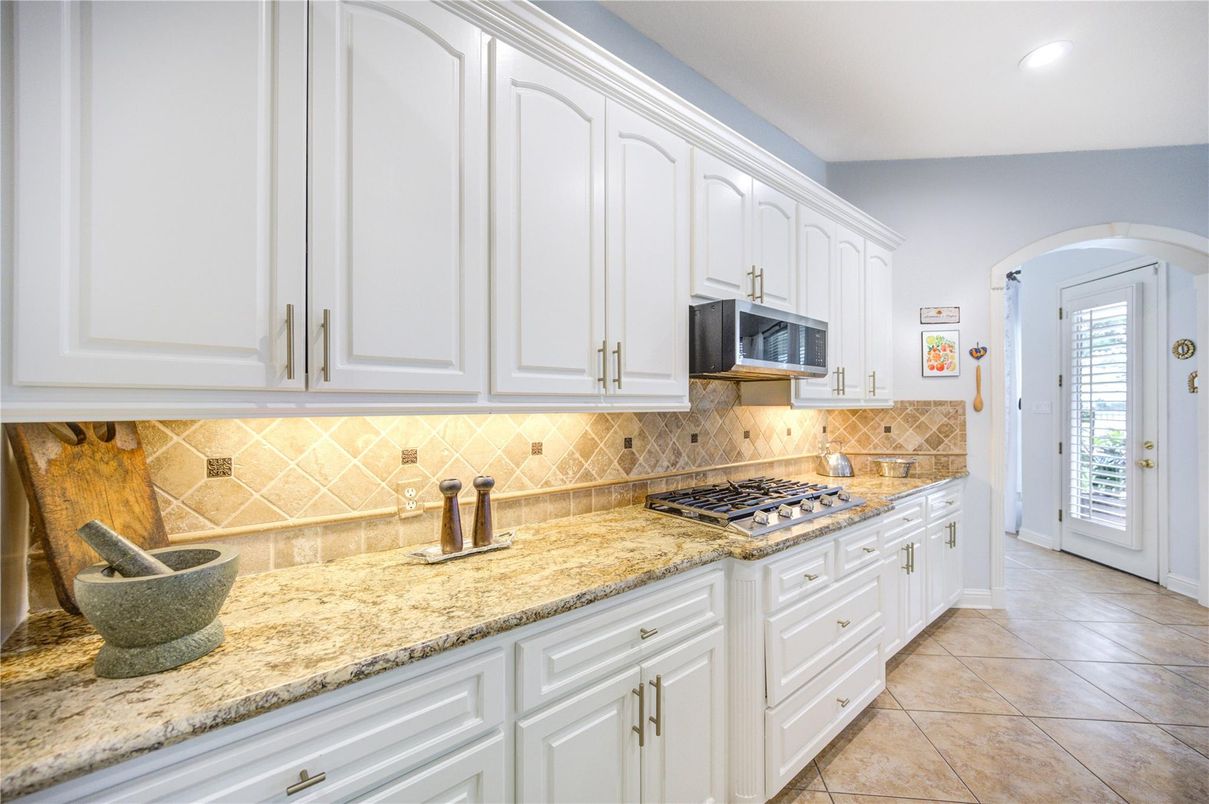 Interior, Kitchen, Recessed Lighting