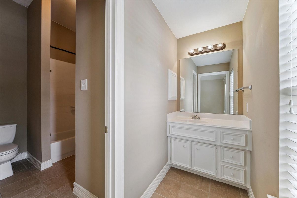 Bathroom, Interior