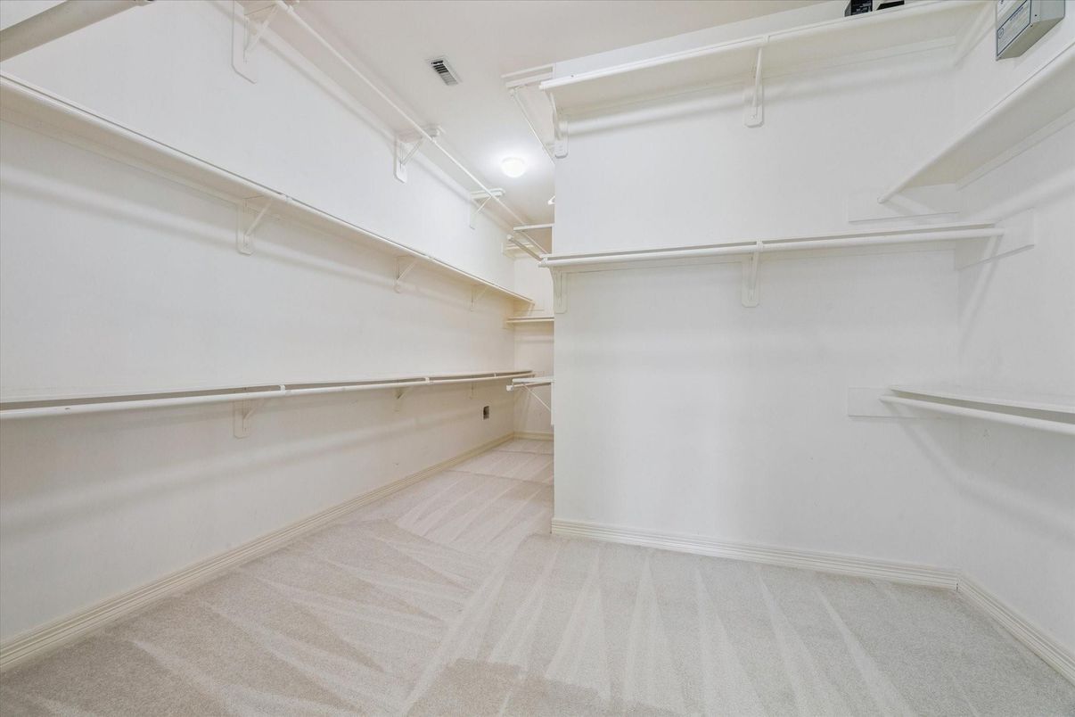 Interior, Walk-in Closets
