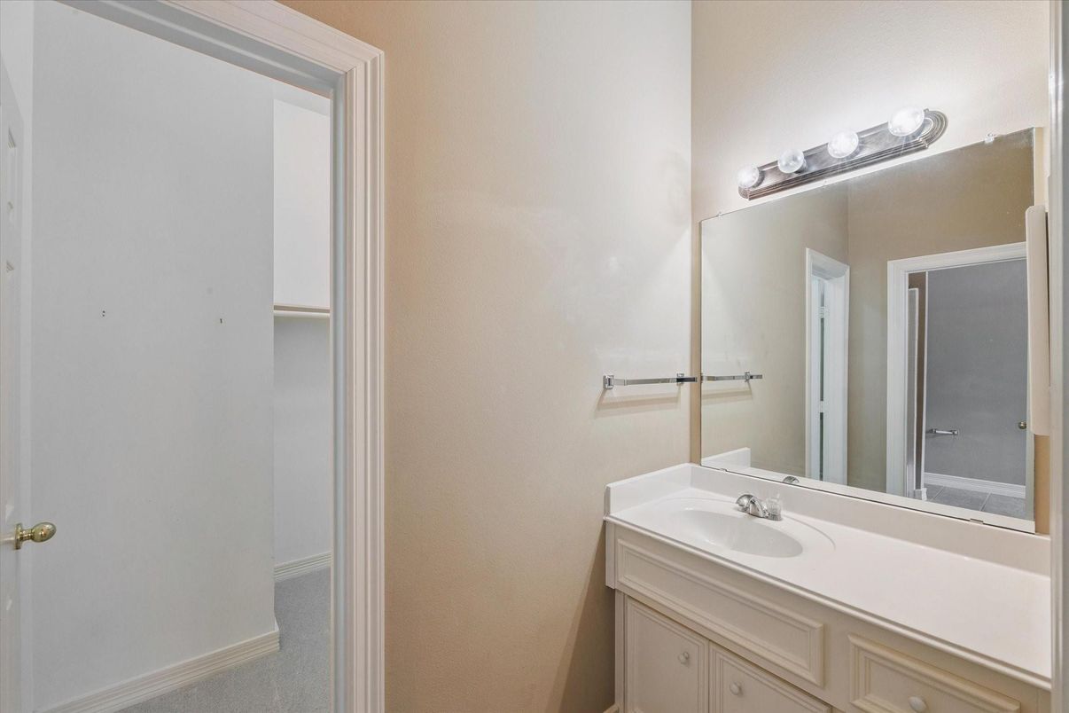 Bathroom, Interior