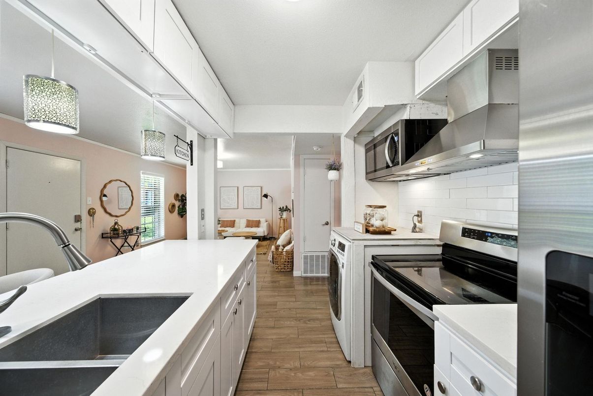 Interior, Kitchen, Stainless Steel Appliances, Wood Texture Flooring