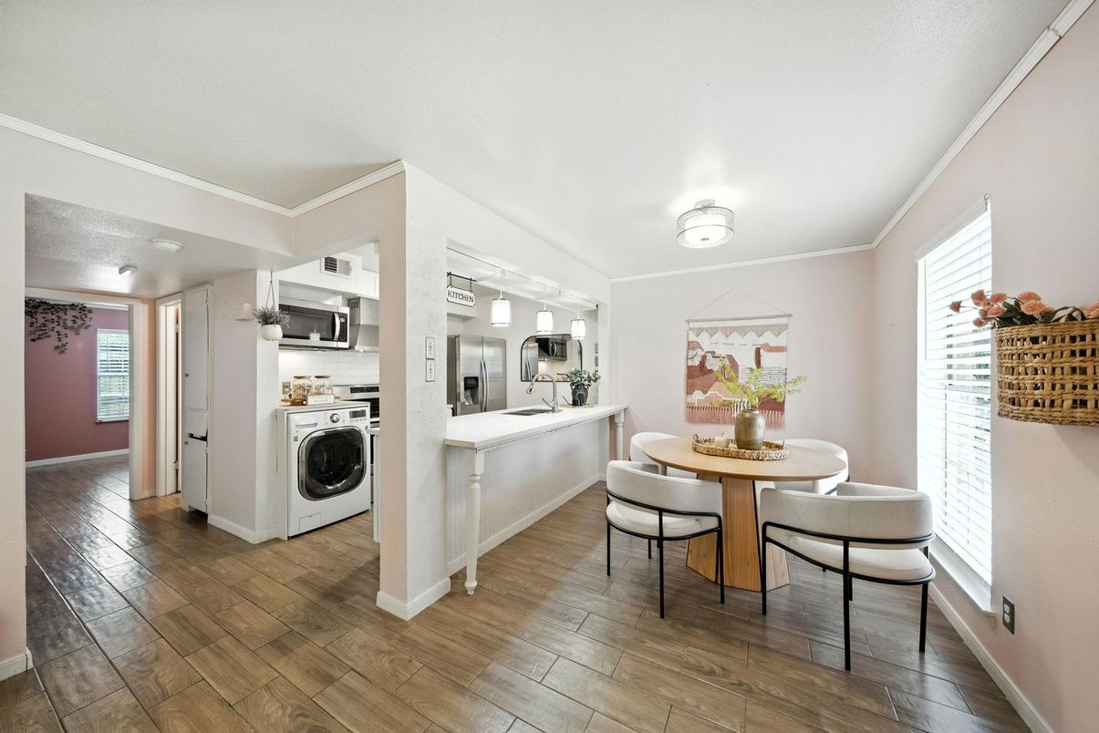 Dining room, Interior, Washer, Wood Texture Flooring