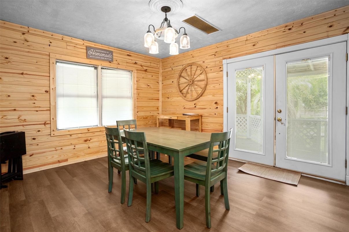 Chandelier, Dining room, Interior, Wood Texture Flooring, Wooden Walls