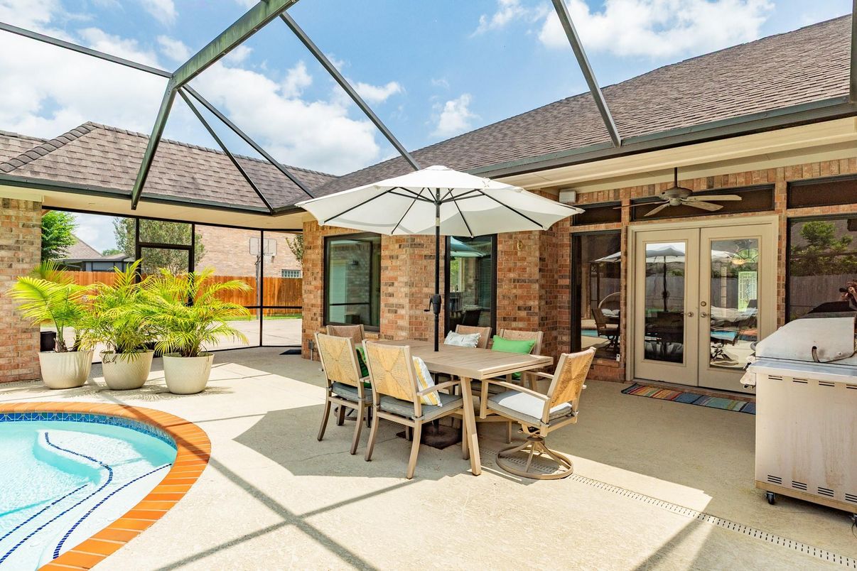 Dining room, Glass Ceilings, Interior, Pool, Stone Walls, Sun Room
