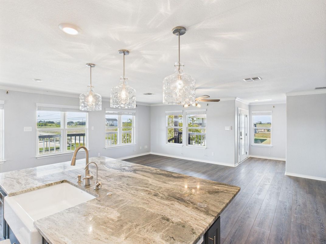 Interior, Kitchen, Pendant Lights, Recessed Lighting, Wood Texture Flooring