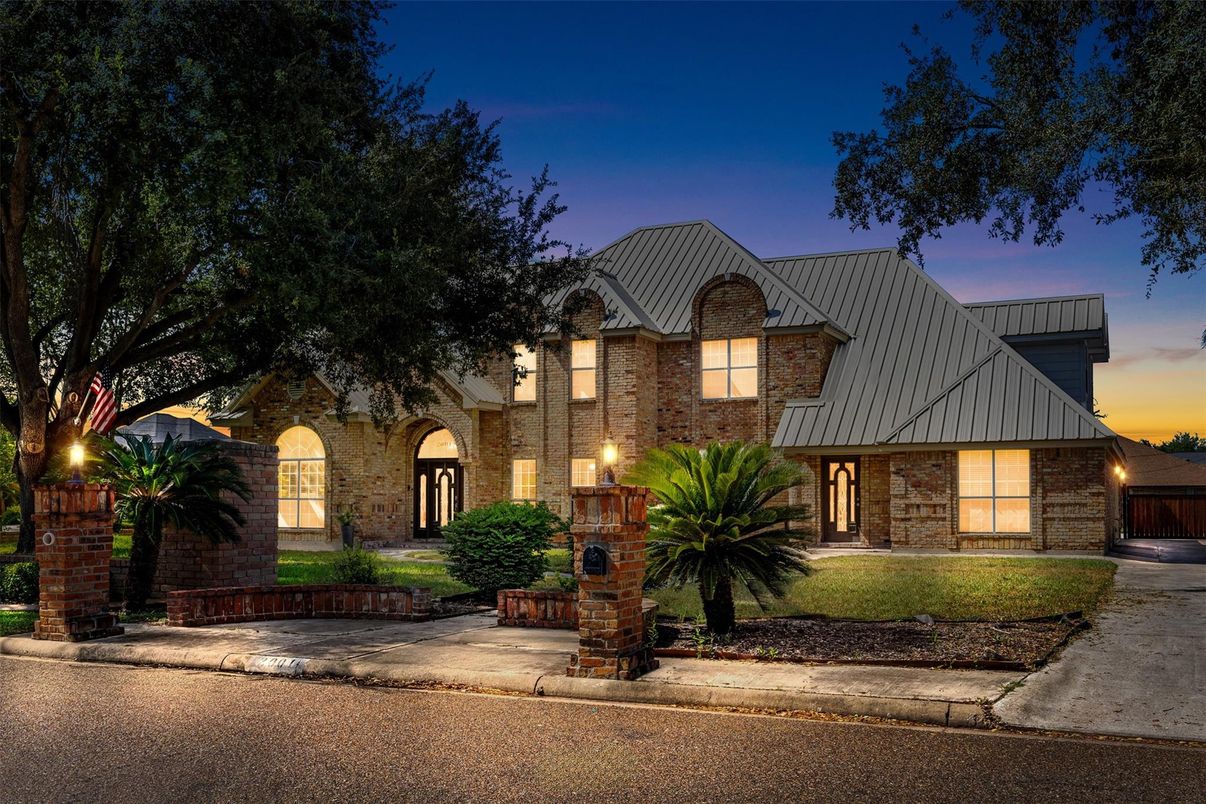 Exterior, Facade, Brick Facade, French Provincial