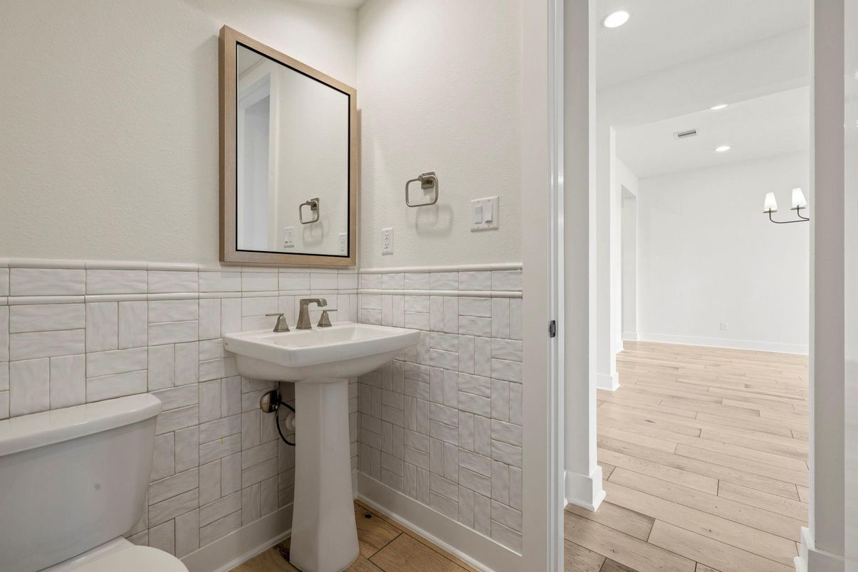 Bathroom, Interior, Recessed Lighting, Wood Texture Flooring