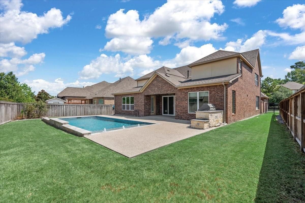 Backyard, Exterior, Pool